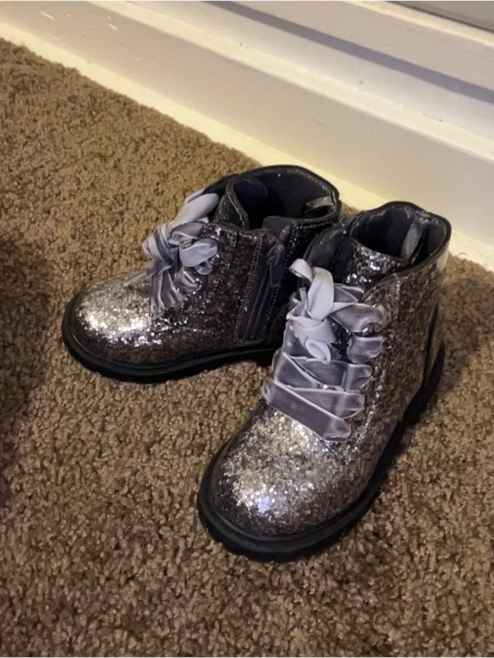 Girls' Silver Glitter Lace-Up Ankle Boots - Toddler Girls